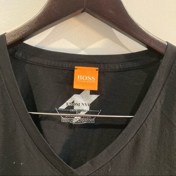 BOSS ORANGE Sz M T-Shirt With Houndstooth Design - Picture 3 of 8